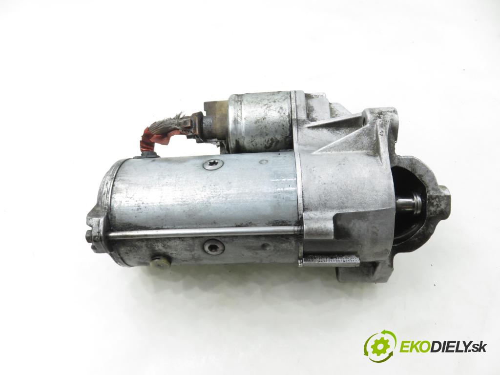 RENAULT GRAND SCENIC II (JM0/1_) MINIVAN 2004 88,00 1.9 dCi 120 - F9Q 812 1870,00 startér 8200331251 ; D7R49 (Startér)