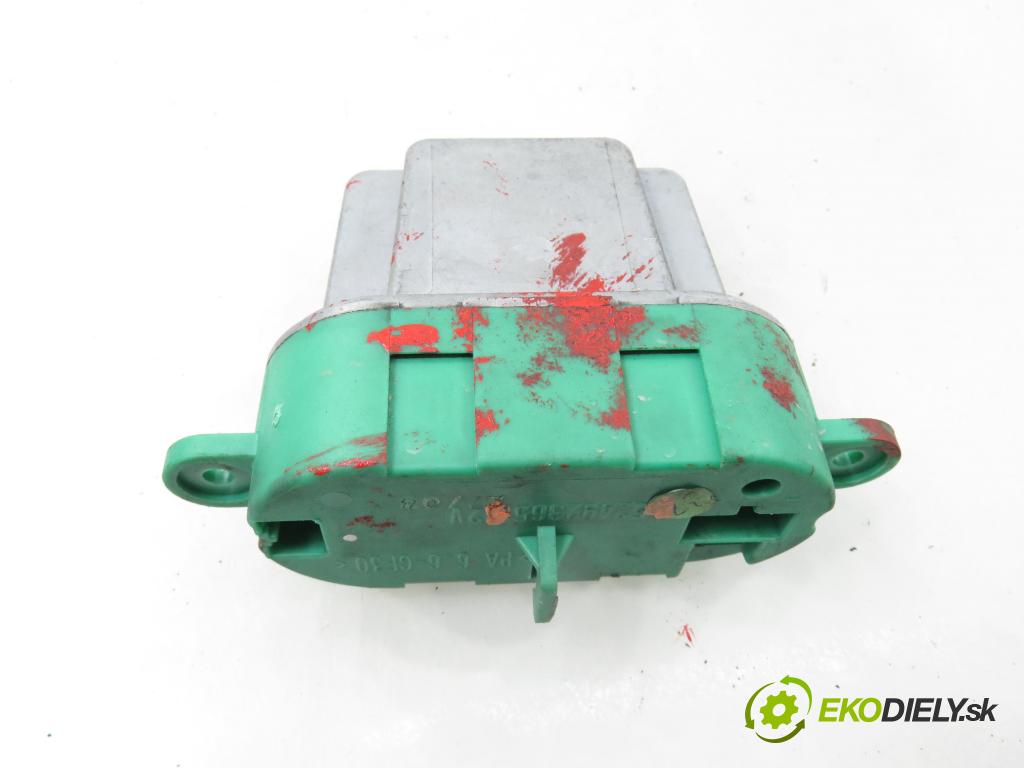 RENAULT ESPACE IV (JK0/1_) MINIVAN 2003 120,00 2.0 Turbo 163 - F4R 794 1998,00 rezistor / reostat kúrenia 52492365