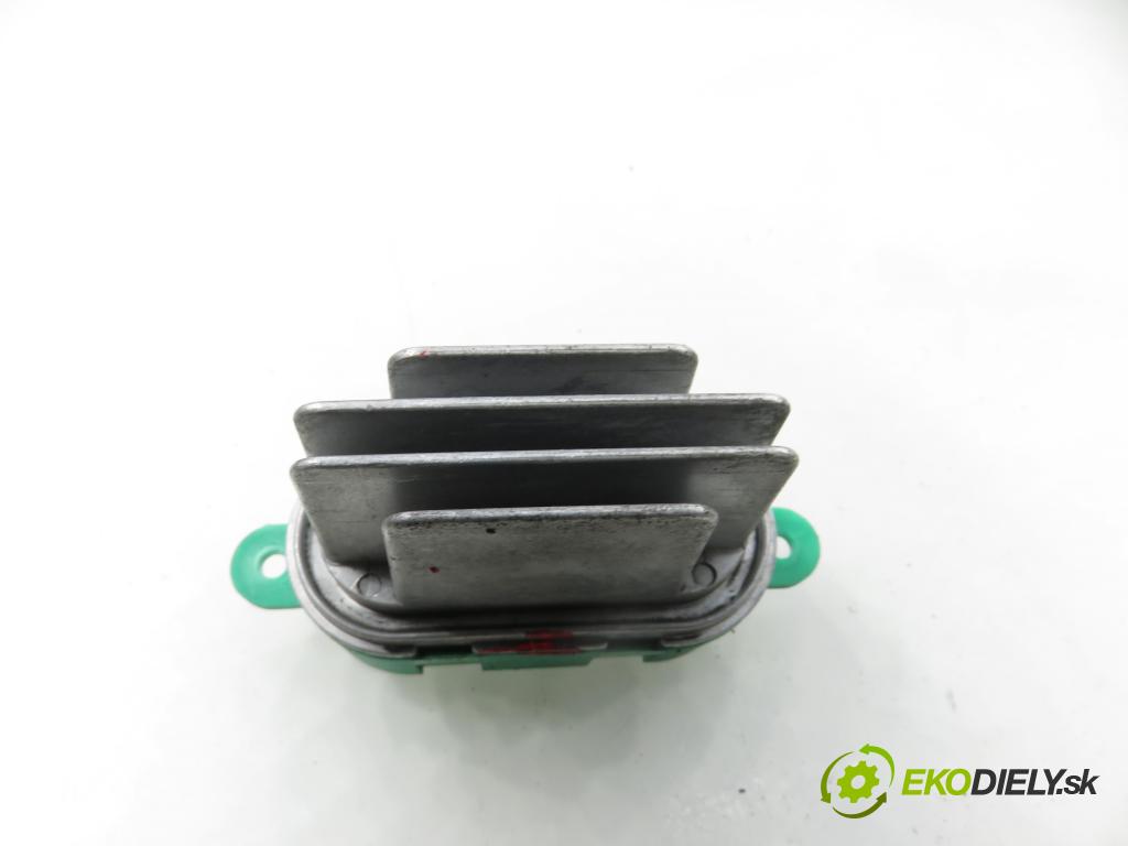 RENAULT ESPACE IV (JK0/1_) MINIVAN 2003 120,00 2.0 Turbo 163 - F4R 794 1998,00 rezistor / reostat kúrenia 52492365