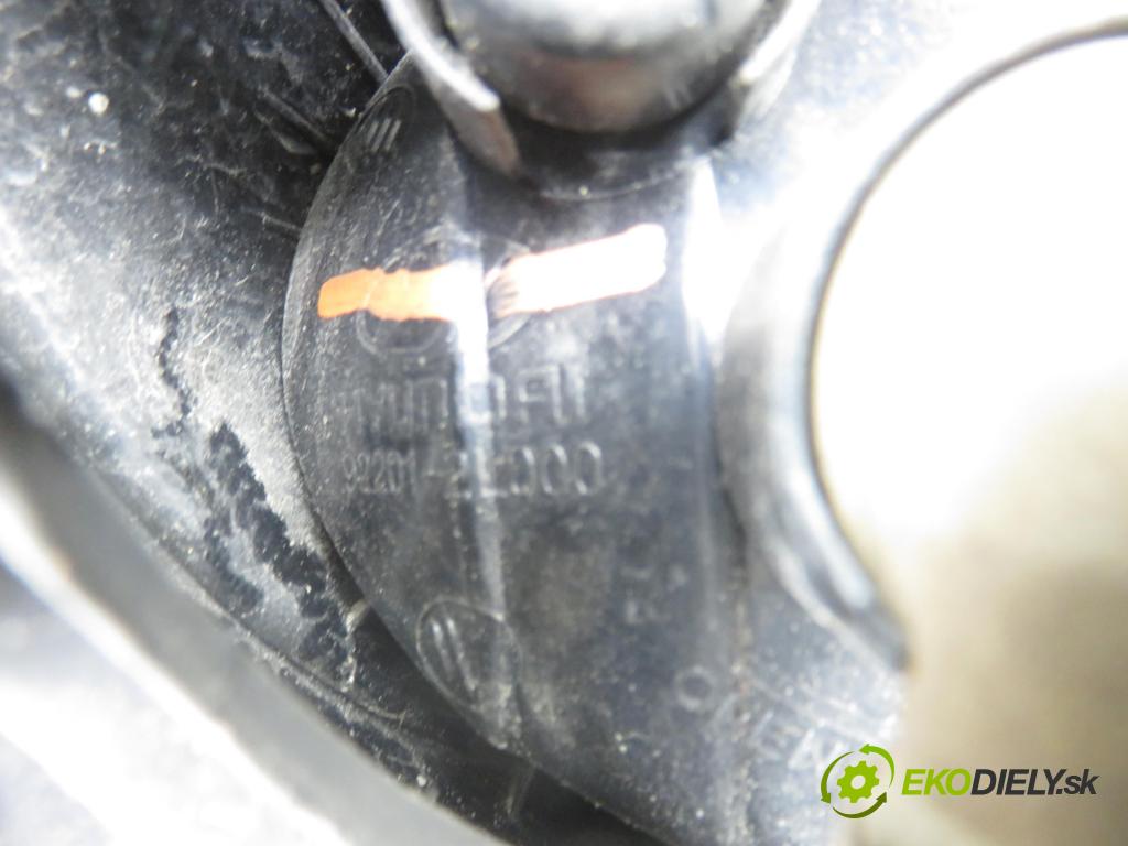 HYUNDAI i30 (FD) HB 2007 66,00 1.6 CRDi 1582,00 hmlové svetlo, hmlovka L 922012L000