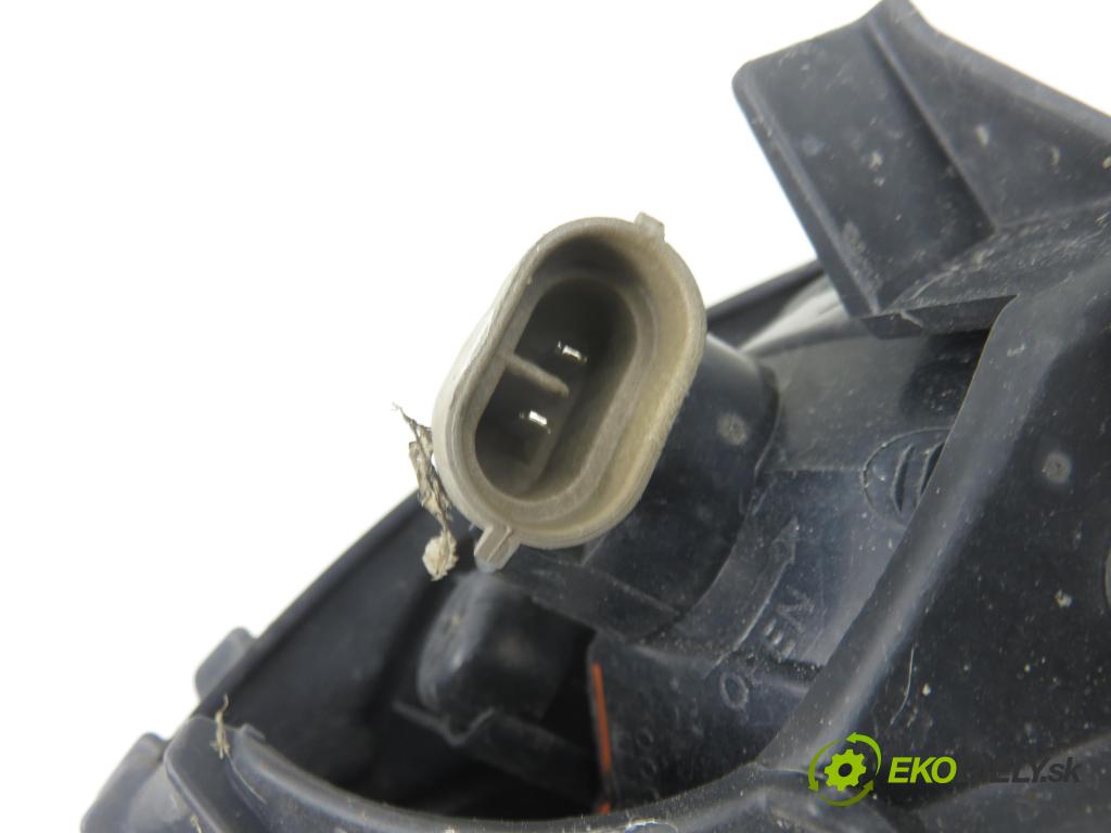 HYUNDAI i30 (FD) HB 2007 66,00 1.6 CRDi 1582,00 hmlové svetlo, hmlovka L 922012L000