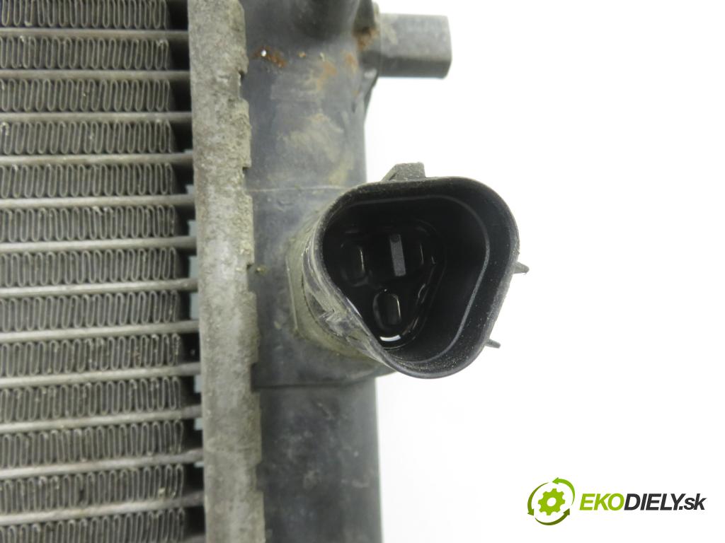 SEAT LEON (1M1) HB 2002 132,00 1.8 20V T - APP 1781,00 chladič vody 1J0121253P