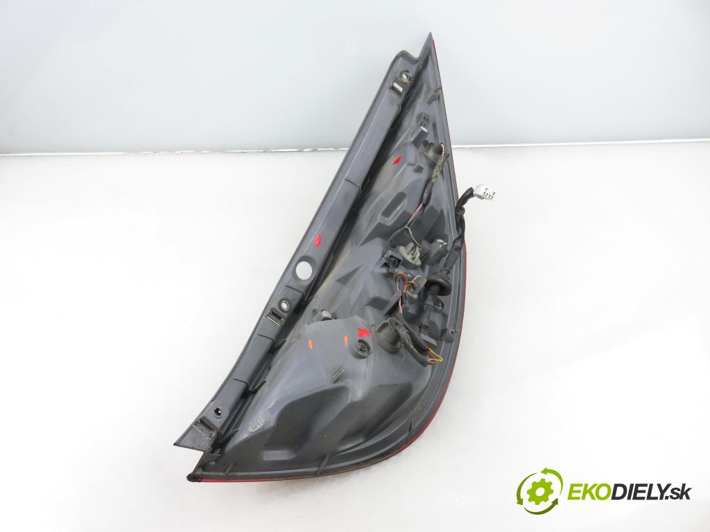 HYUNDAI i30 (FD) HB 2007 66,00 1.6 CRDi - D4FB 1582,00 Svetlo ľavé zadné 924012L0