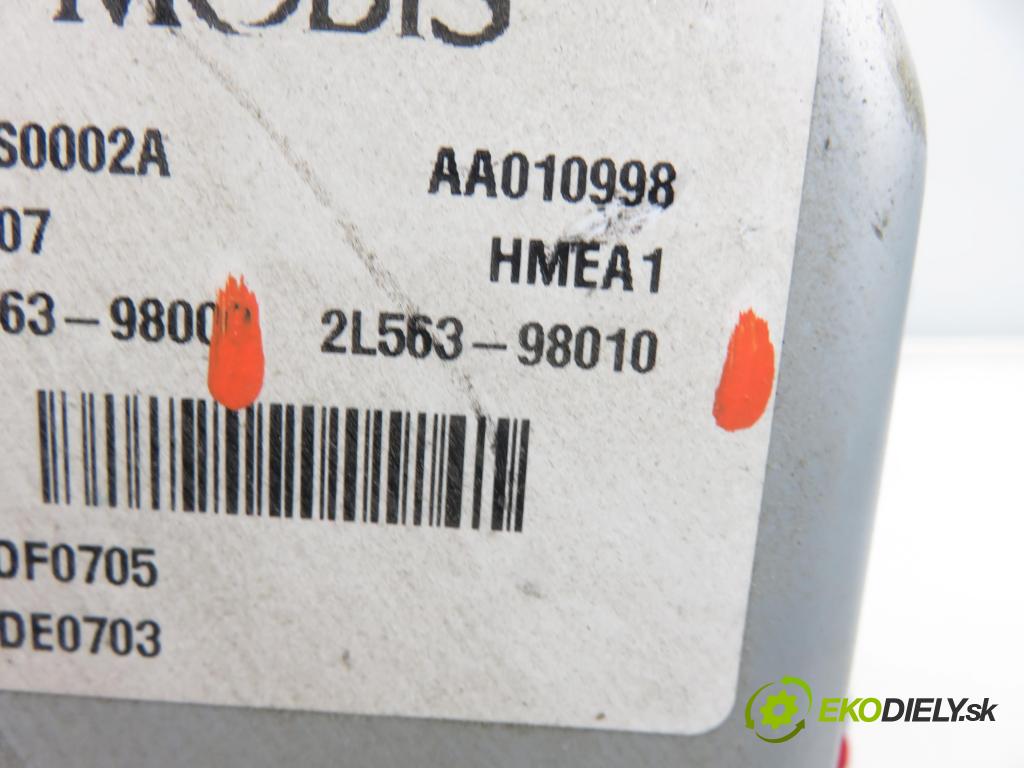 HYUNDAI i30 (FD) HB 2007 66,00 1.6 CRDi - D4FB 1582,00 serv/podporovanie elektrické 563002L600 ; 2L56300600 ; 2L56398010