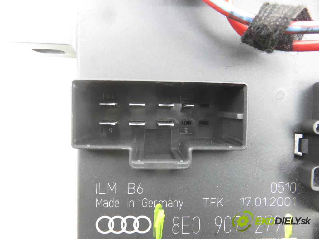 AUDI A4 (8E2, B6) SEDAN 2001 96,00 2 - ALT 1984,00 Riadiaca jednotka svetlá 8E0907279