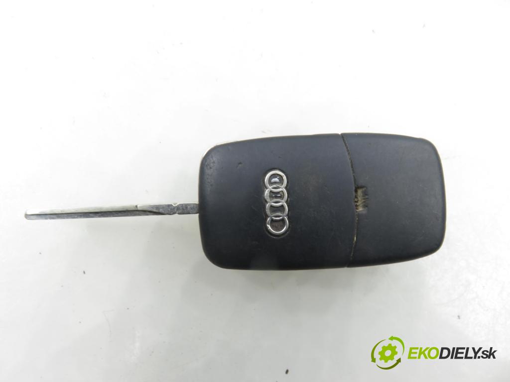AUDI A4 (8E2, B6) SEDAN 2001 96,00 2 - ALT 1984,00 spinačka / zámky 4D0905851C