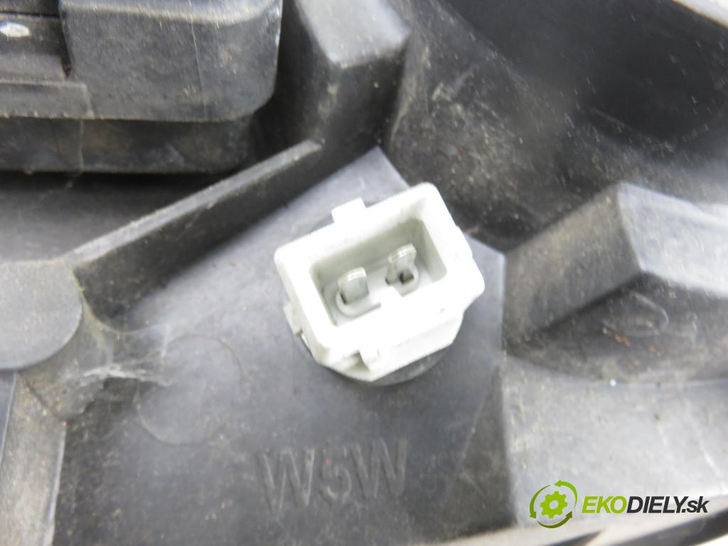 CITROEN SAXO (S0, S1) HB 2000 44,00 1.1 X,SX - HFX (TU1JP) 1124,00 Svetlo LP 9636331780 ; 89003434