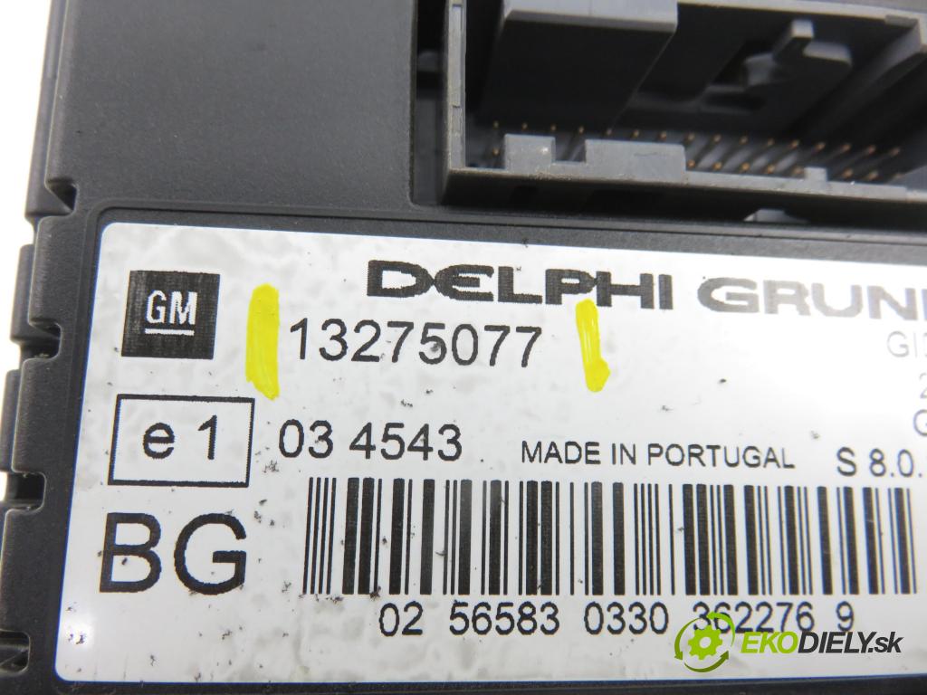 OPEL ZAFIRA B (A05) MINIVAN 2008 88,00 1.9 CDTI - Z 19 DT 1910,00 RADIO CD 13255555 ; 13275077