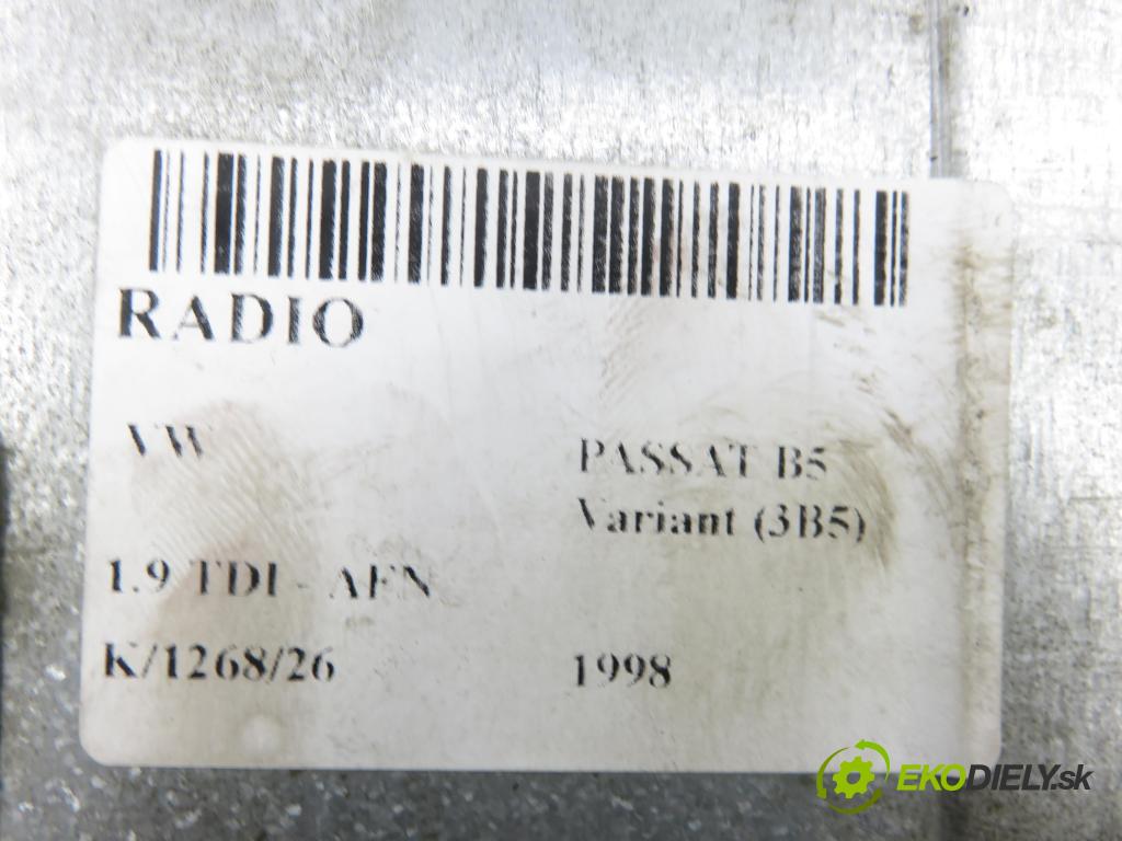 VW PASSAT B5 Variant (3B5) KOMBI 1998 81,00 1.9 TDI - AFN 1896,00 RADIO Modul 3B0035156A
