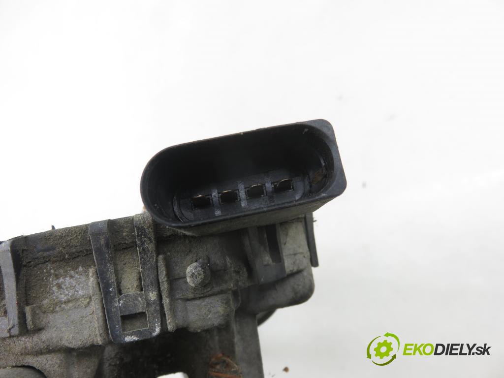 SEAT IBIZA III (6L1) HB 2003 55,00 1.4 16V - BBY 1390,00 MECHANISMUS/ motorek stěračů 6Q2955119A ; 0390241526