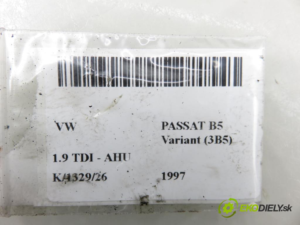 VW PASSAT B5 Variant (3B5) KOMBI 1997 66,00 1.9 TDI - AHU 1896,00 Potrubie VYČERPAT: 028253033AG (Výfukové potrubie)