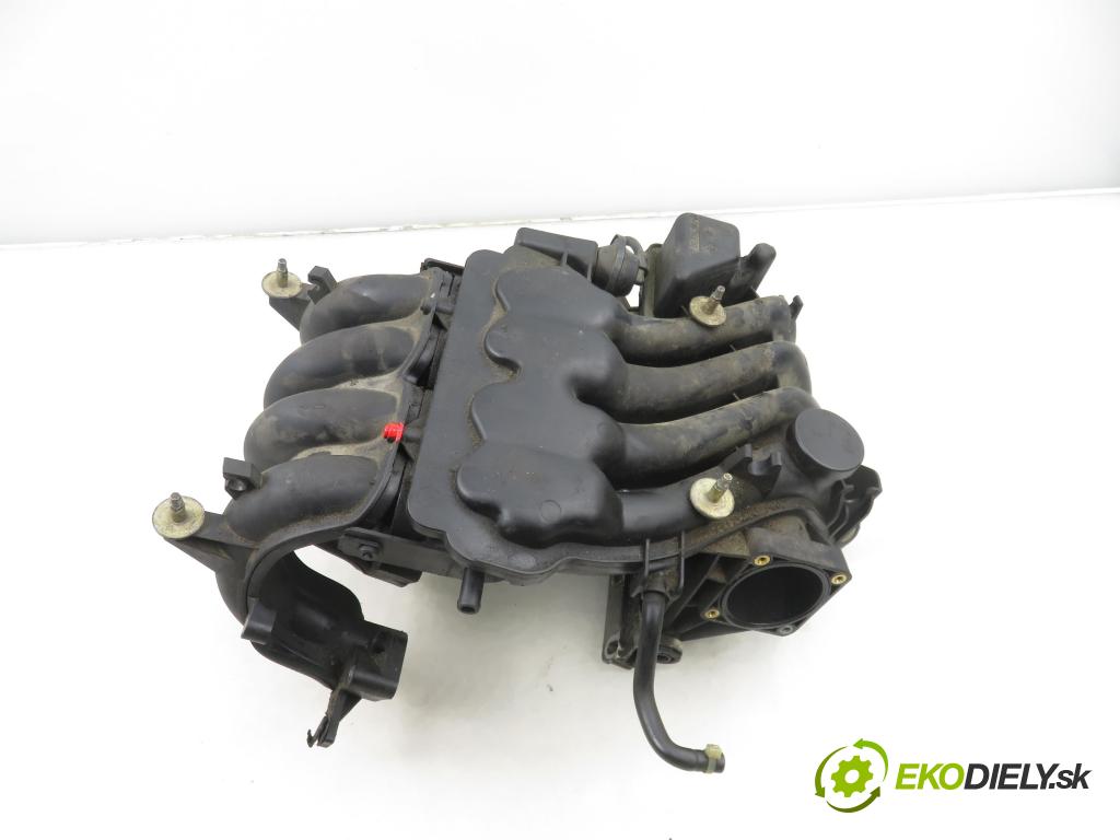 AUDI A3 (8L1) HB 1998 74,00 1.6 - AKL 1595,00 Potrubie 06A133205G ; 06A133206H