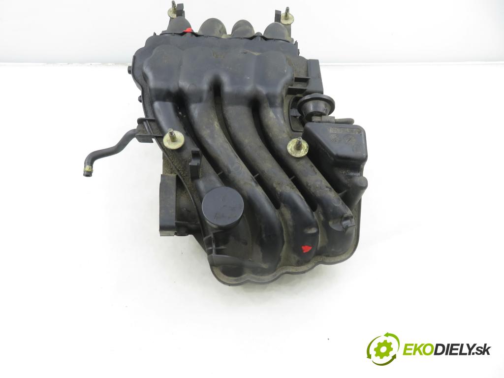AUDI A3 (8L1) HB 1998 74,00 1.6 - AKL 1595,00 Potrubie 06A133205G ; 06A133206H