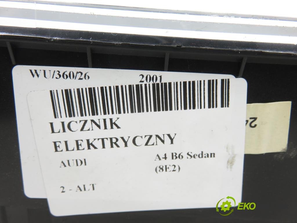 AUDI A4 (8E2, B6) SEDAN 2001 96,00 2 - ALT 1984,00 Prístrojovka elektrický 8E0920900F ; 0263626016
