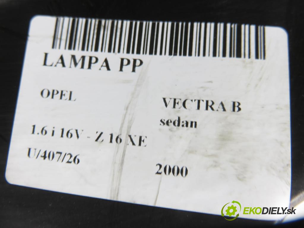 OPEL VECTRA B (J96) SEDAN 2000 74,00 1.6 i 16V - Z 16 XE 1598,00 Svetlo PP 90586845