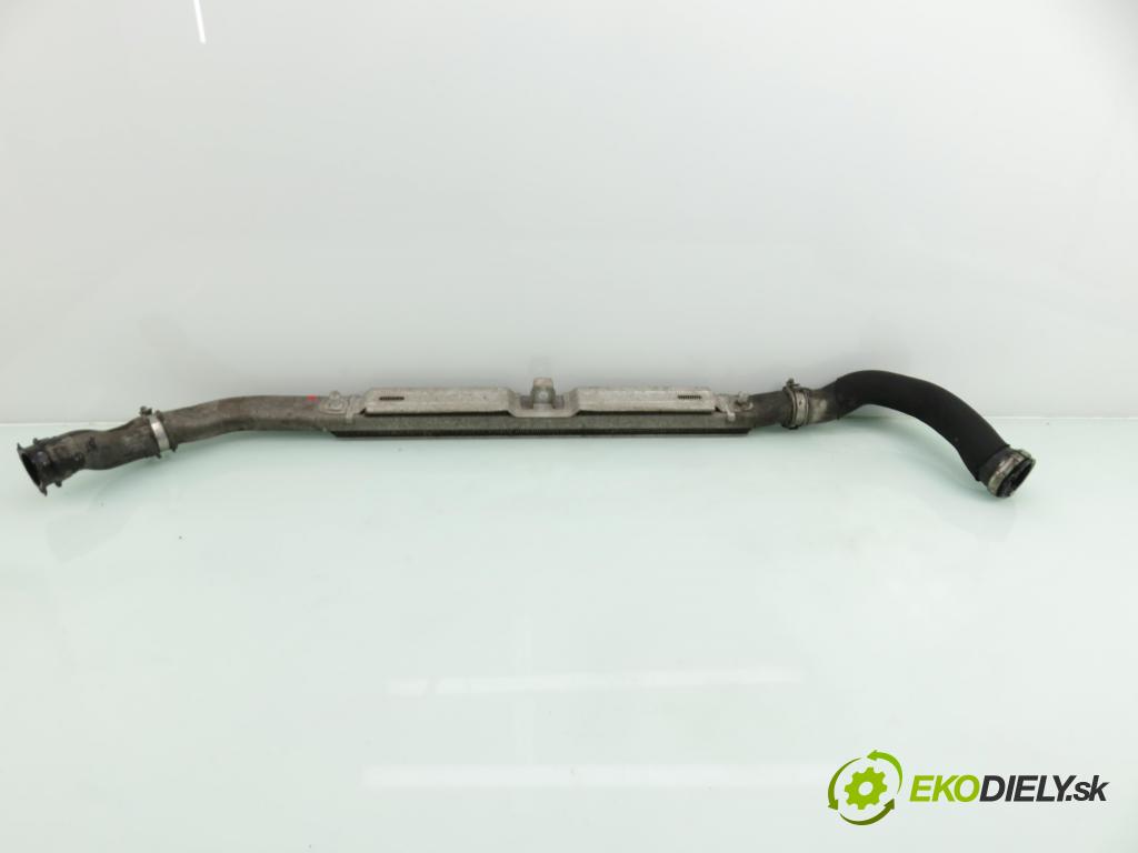 AUDI A6 Avant (4F5, C6) KOMBI 2006 171,00 3.0 TDI quattro - ASB 2967,00 chladič intercooler 4F0145731E