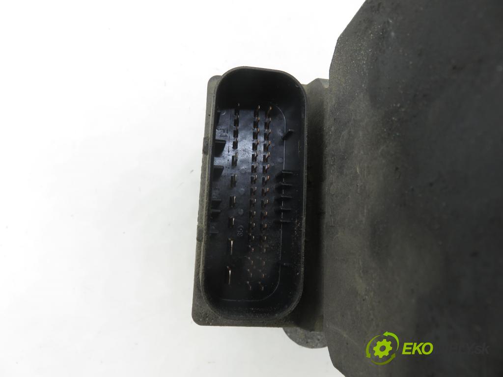 MERCEDES-BENZ SPRINTER 3-t Skrzynia (903) FURGON 2003 60,00 308 CDI - OM 611.987 2148,00 Pumpa ABS 0265950098 ; 0004466889 ; 0265225224 (Pumpa ABS)