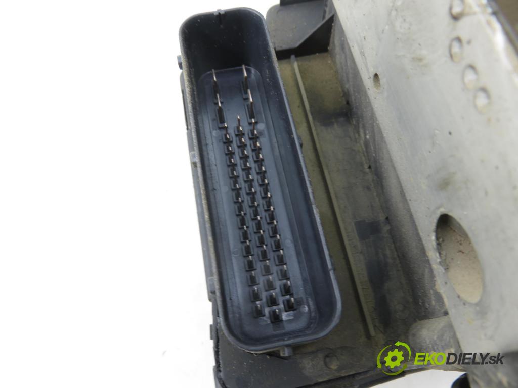 SEAT ALHAMBRA (7V8, 7V9) MINIVAN 2001 85,00 1.9 TDI - AUY 1896,00 Pumpa ABS 7M3907379B ; 7M3614111 ; YM212L580AA (Pumpa ABS)