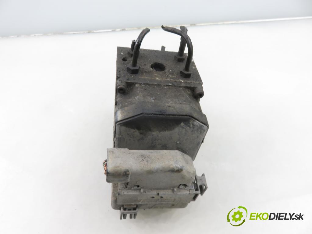 VW TRANSPORTER IV Autobus (70XB, 70XC, 7DB, 7DW, 7DK) BUS 2002 111,00 2.5 TDI - AXG 2461,00 Pumpa ABS 0273004211 (Pumpa ABS)