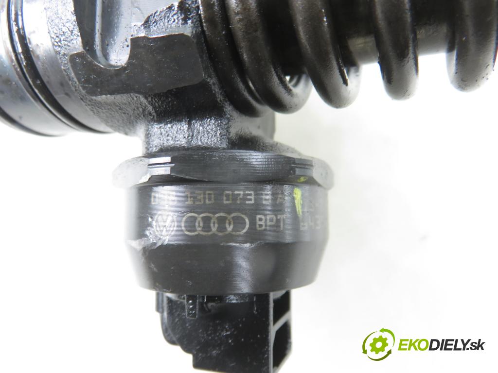 AUDI A6 (4B2, C5) SEDAN 2003 96,00 1.9 TDI - AWX 1896,00 vstříkovač 038130073BA ; 0414720216 (Vstřikovač paliva)