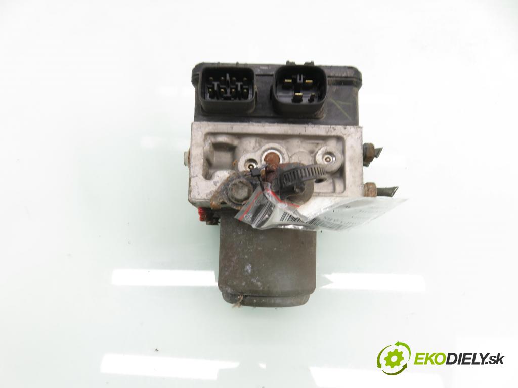 TOYOTA COROLLA Compact (_E11_) HB 1998 63,00 1.4 (EE111_) - 4E-FE 1332,00 pumpa ABS 4451012270 (Pumpa ABS)