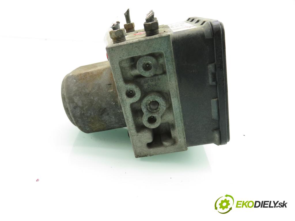 TOYOTA COROLLA Compact (_E11_) HB 1998 63,00 1.4 (EE111_) - 4E-FE 1332,00 pumpa ABS 4451012270 (Pumpa ABS)