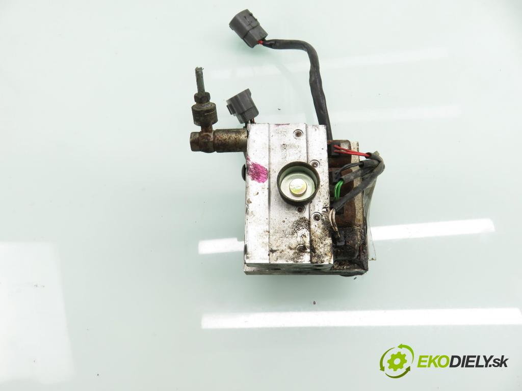 MAZDA 626 IV (GE) SEDAN 1997 85,00 2.0 i - FS 1991,00 Pumpa ABS GD4T437A0 (Pumpa ABS)