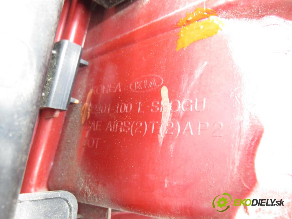 KIA CARENS III (UN) MINIVAN 2006 106,00 2.0 CVVT - G4KA 1998,00 Svetlo ľavé zadné 92401100L