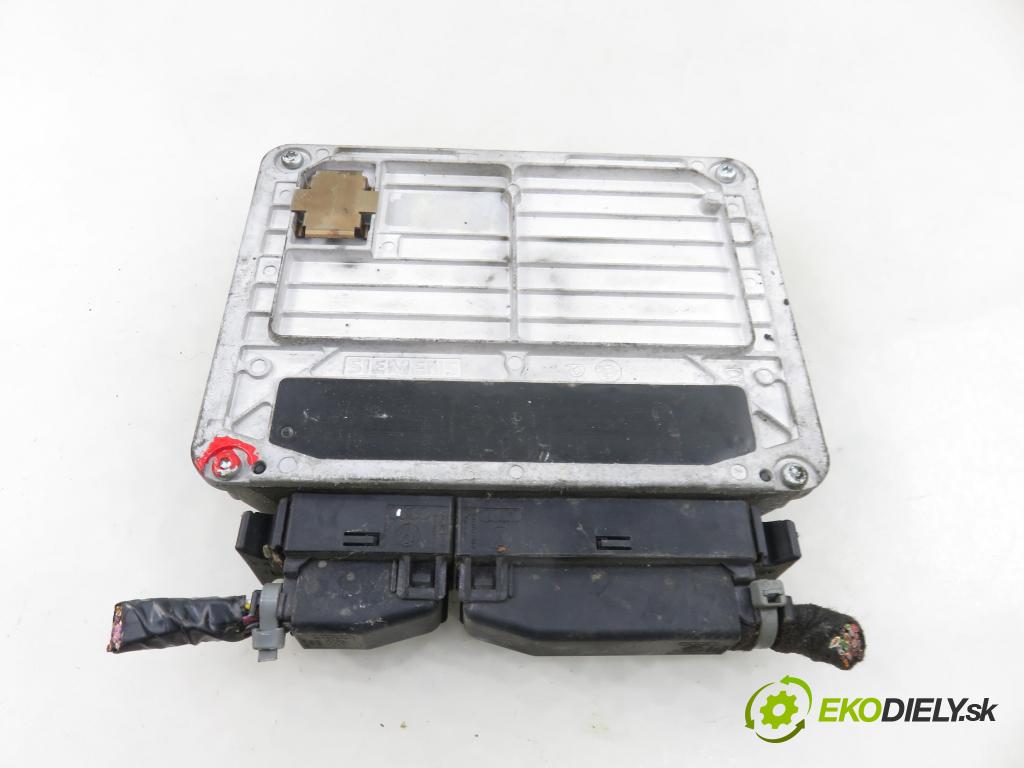 AUDI A3 (8L1) HB 1998 74,00 1.6 - AKL 1595,00 Riadiaca jednotka Motor 06A906019AM ; 5WP4380