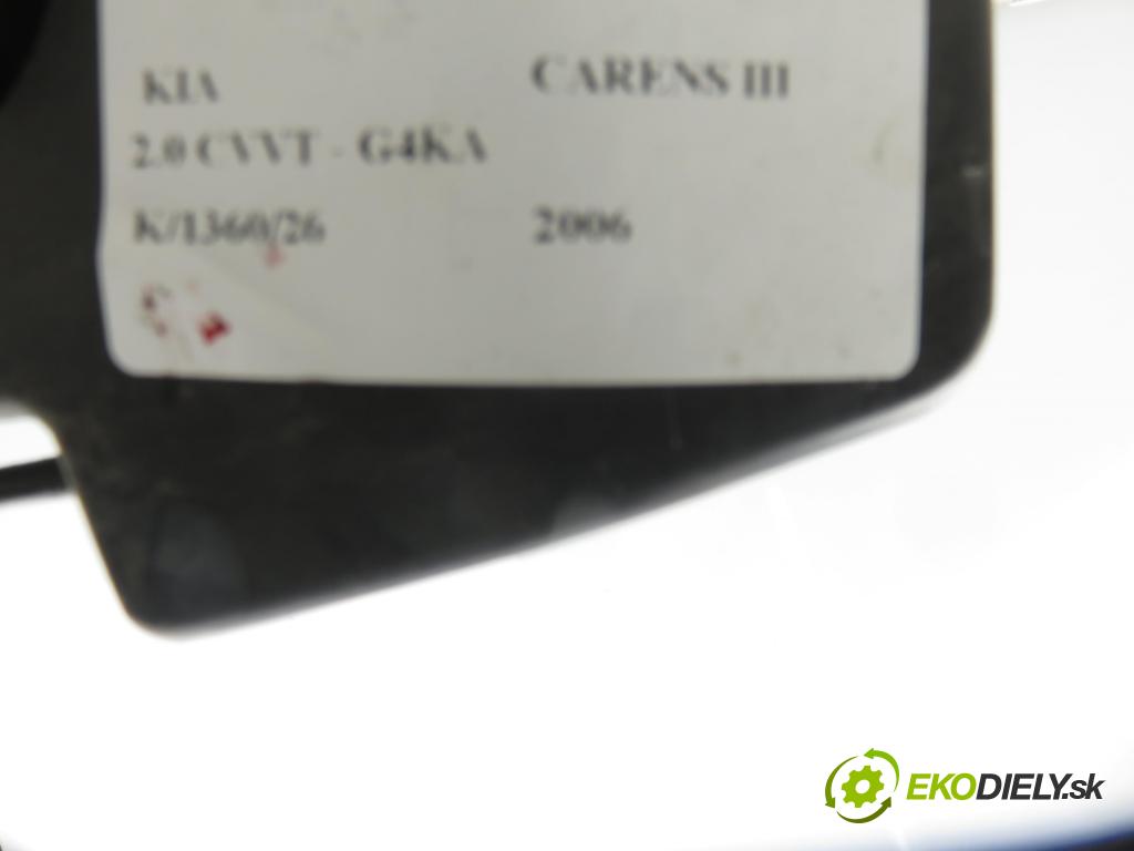 KIA CARENS III (UN) MINIVAN 2006 106,00 2.0 CVVT - G4KA 1998,00 zámok 