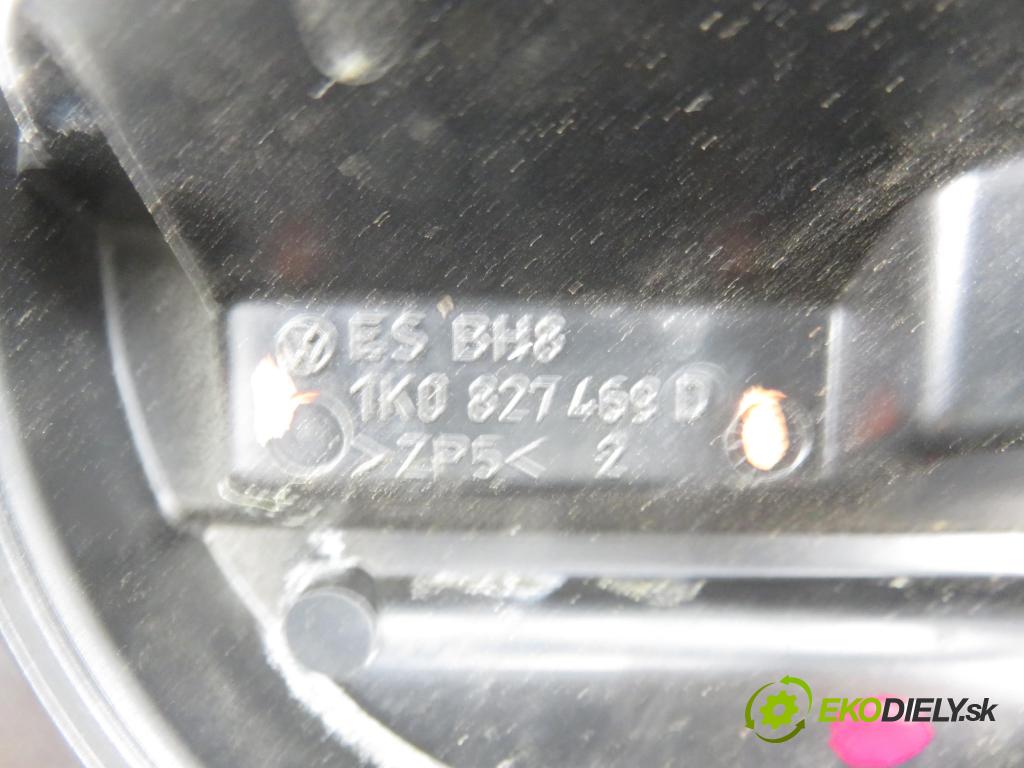 VW GOLF V (1K1) HB 2004 55,00 2.0 SDI - BDK 1968,00 klika dveří kufr 1K0827469D