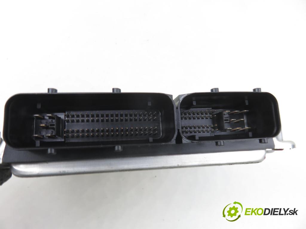 AUDI A4 (8E2, B6) SEDAN 2001 74,00 1.9 TDI PD 101 - AVB 1896,00 Riadiaca jednotka Motor 038906019CG ; 0281010406