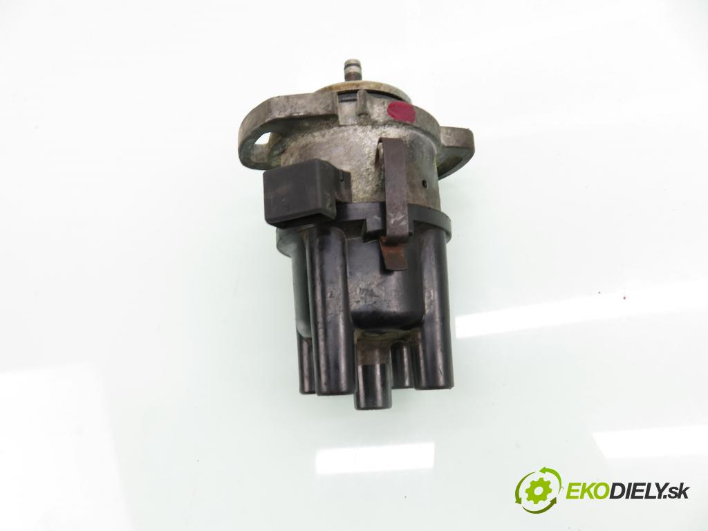 SEAT IBIZA II (6K1) HB 1996 44,00 1.4 i - AEX 1391,00 Rozdeľovač zapaľovací 030905205AE ; DT458BX