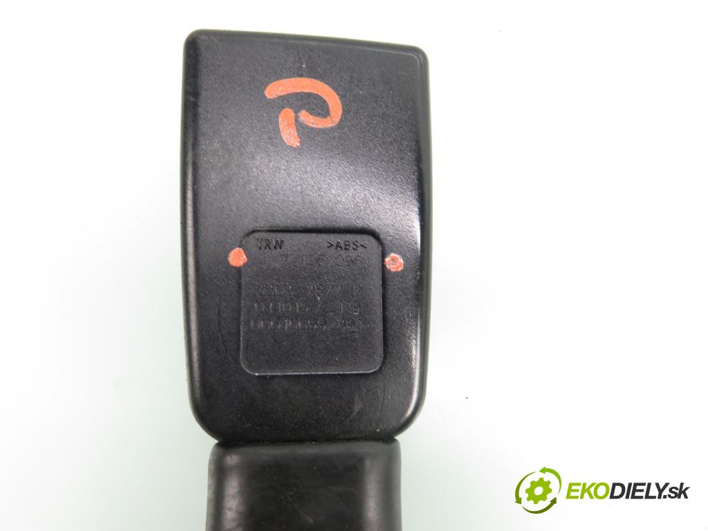 BMW 1 (E87) HB 2007 105,00 118 d - N47 D20 A 1995,00 zapínače pásov predný 7126296