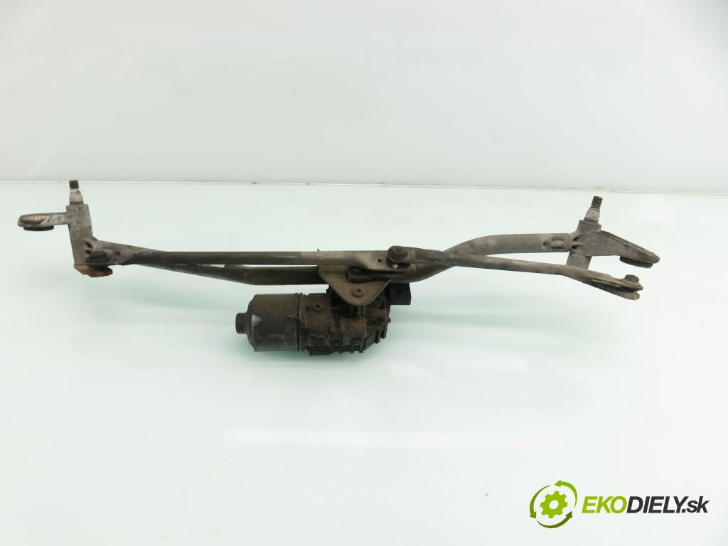 AUDI A4 (8E2, B6) SEDAN 2001 74,00 1.9 TDI - AVB 1896,00 MECHANISMUS/ motorek stěračů 8E1955119 ; 0390241509