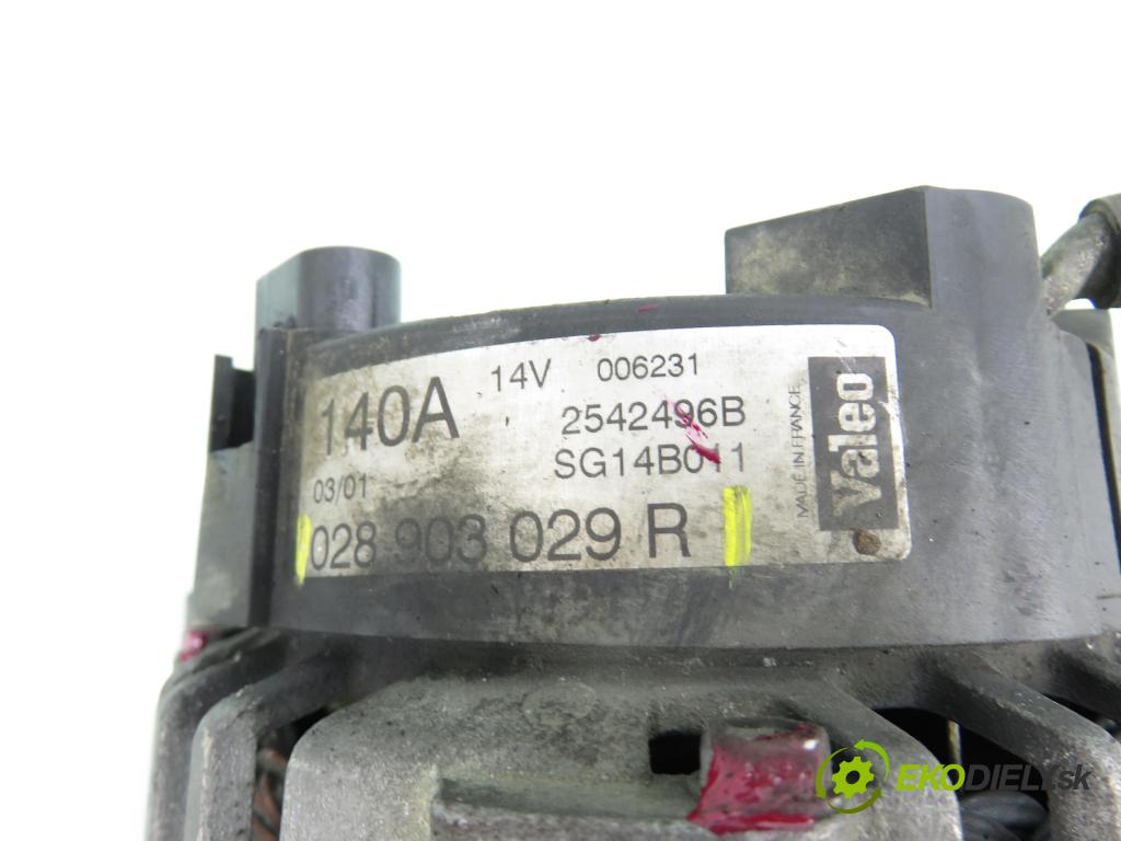 AUDI A4 (8E2, B6) SEDAN 2001 74,00 1.9 TDI PD 101 - AVB 1896,00 Alternátor 028903029R (Alternátor)