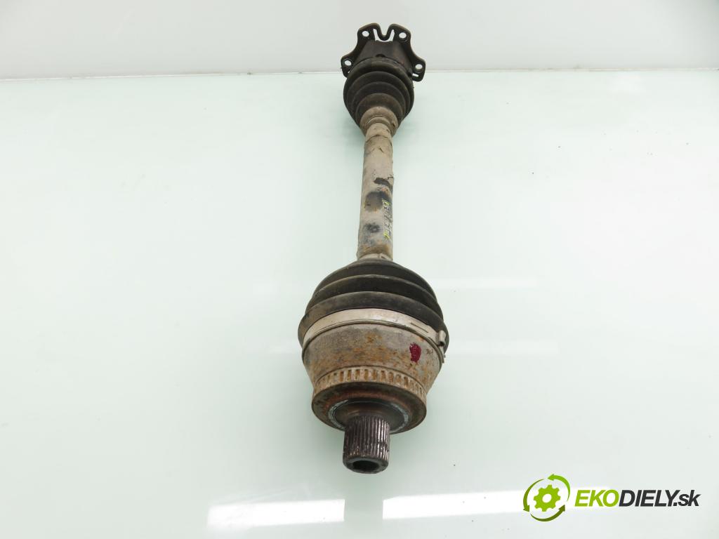 AUDI A4 (8E2, B6) SEDAN 2001 74,00 1.9 TDI - AVB 1896,00 poloos LP 8E0407271S