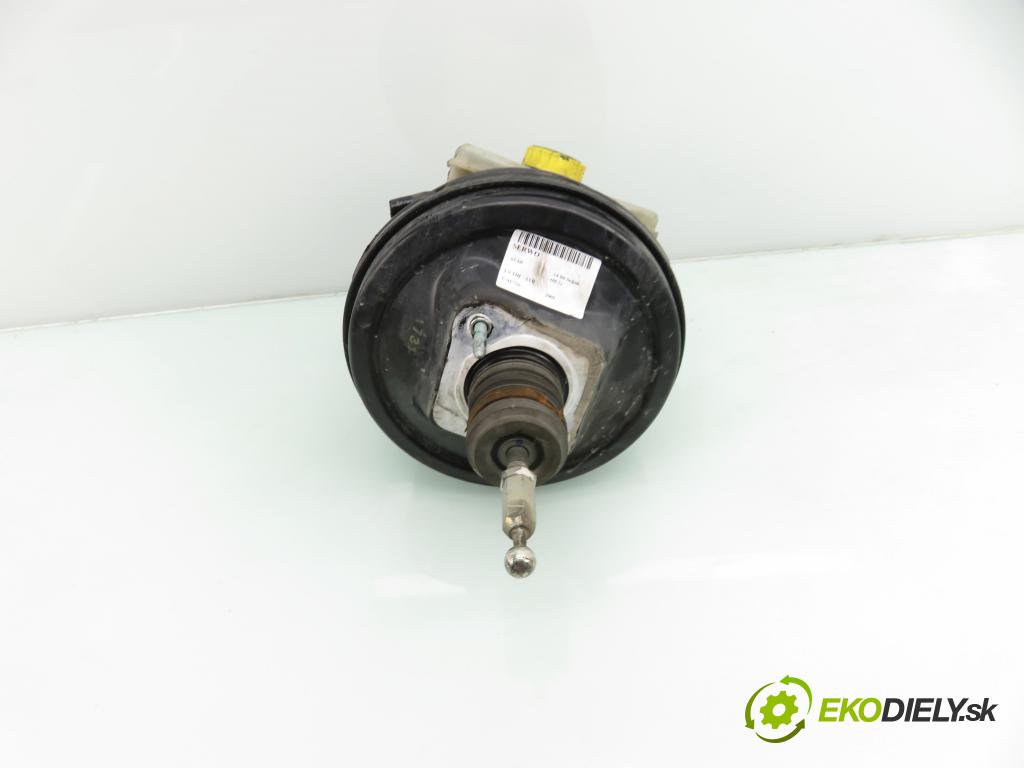 AUDI A4 (8E2, B6) SEDAN 2001 74,00 1.9 TDI - AVB 1896,00 Posilovač 3B0614105B (Servočerpadlo)