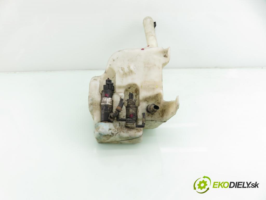 OPEL VECTRA C (Z02) LIFTBACK 2004 92,00 2.2 DTI 16V 125 - Y 22 DTR 2172,00 nádržka ostřikovačů 551020308 (Klika dveří ostatní)