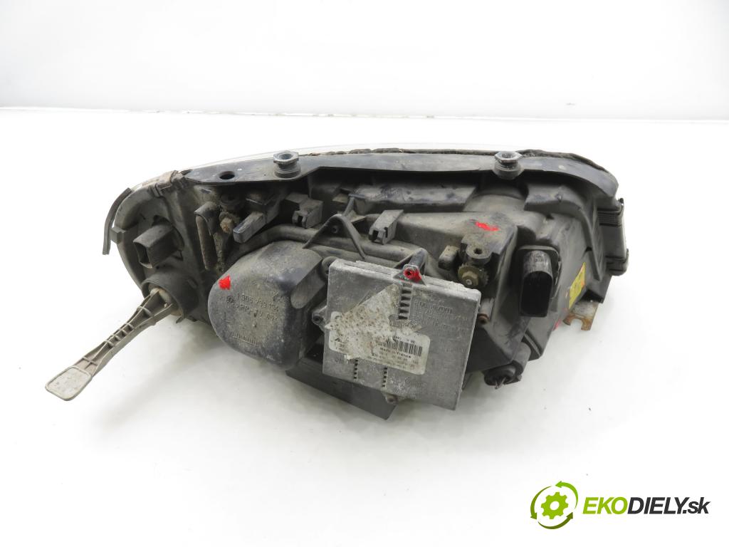VW SHARAN (7M8, 7M9, 7M6) MINIVAN 2006 150,00 2.8 V6 24V 4motion - AYL 2792,00 světlo LP 7M3941015AE ; 0301182271