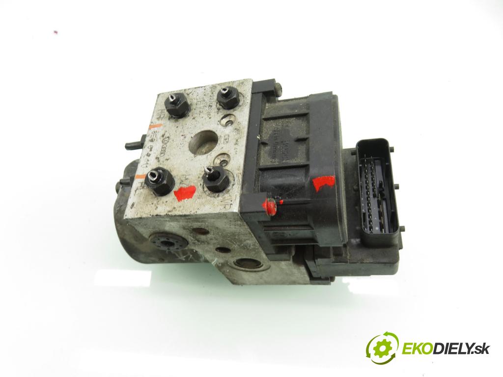 AUDI A4 (8D2, B5) SEDAN 1996 55,00 1.9 TDI 75 - AFF 1896,00 Pumpa ABS 0273004132 ; 8E0614111 (Pumpa ABS)