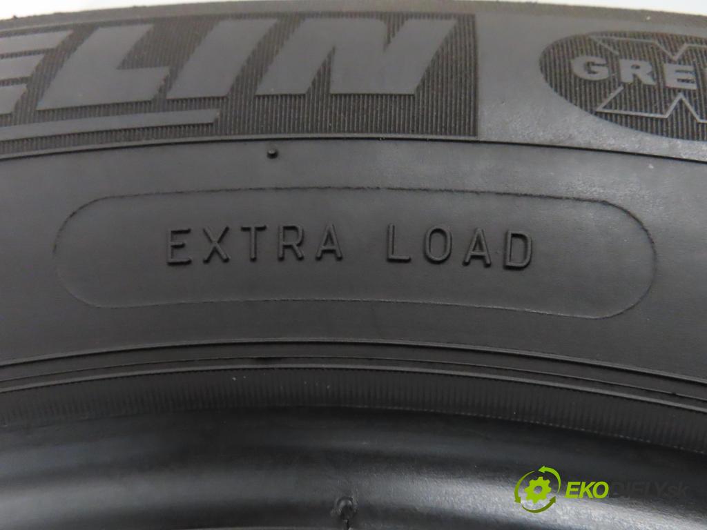 0 PNEUMATIKY: / PNEUMATIKY: ZIMA