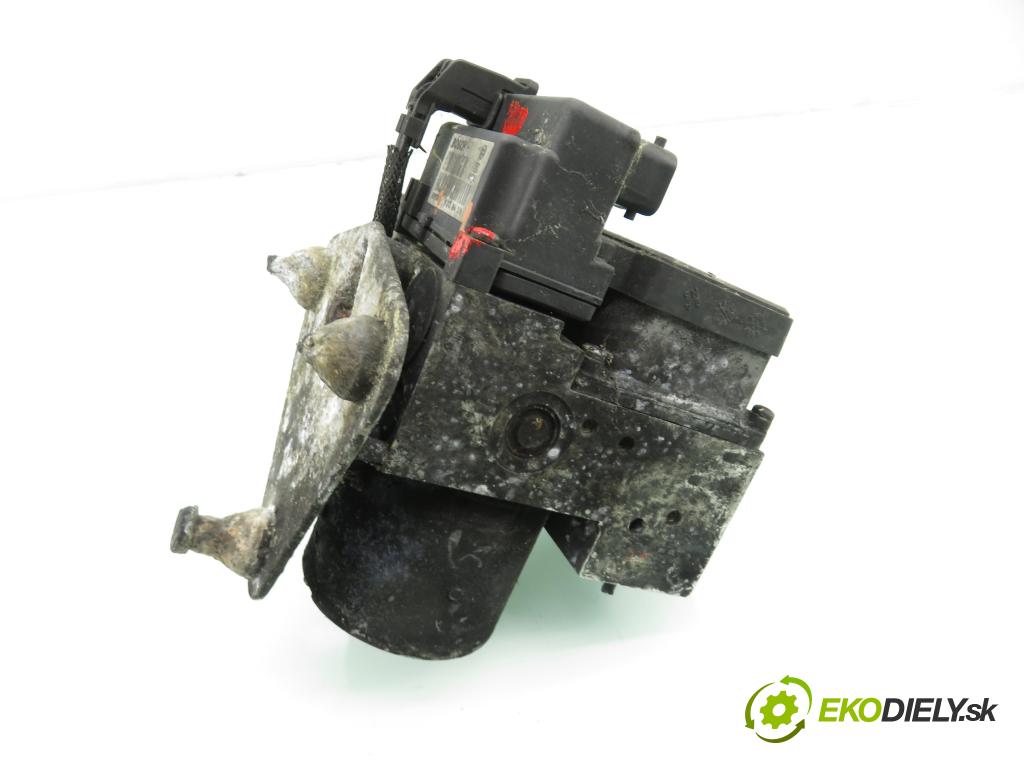 MERCEDES-BENZ VITO Autobus (638) BUS 1999 90,00 112 CDI 2.2 (638.194) - OM 611.980 2151,00 Pumpa ABS 0273004310 ; A0004461089 (Pumpa ABS)