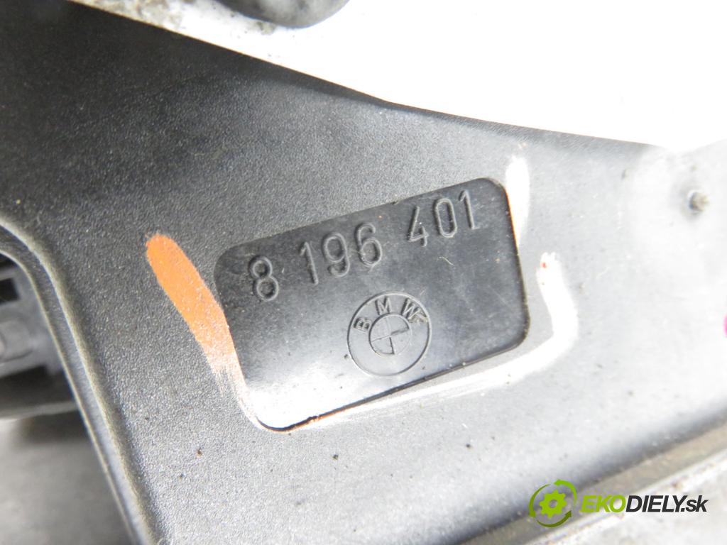 BMW 1 (E87) HB 2007 105,00 118 d - N47 D20 A 1995,00 zámok dveří kufr EL. 8196401