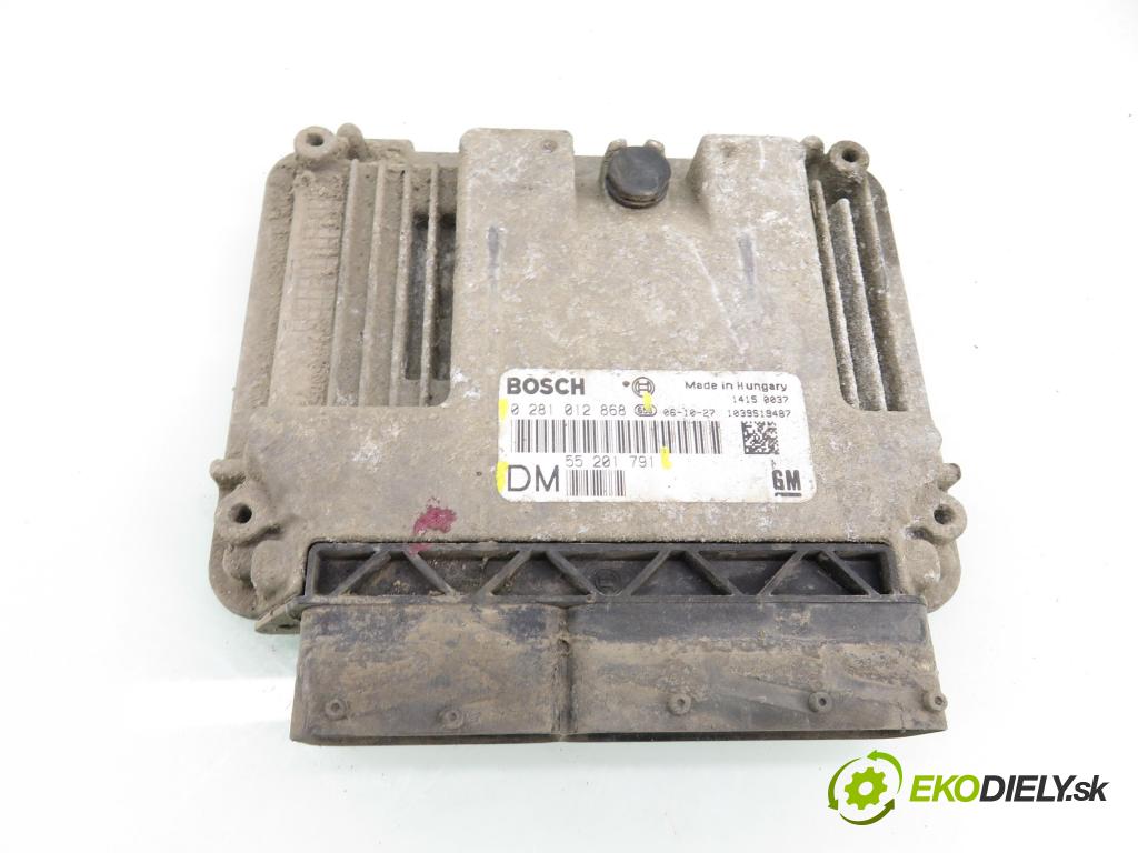 OPEL VECTRA C (Z02) SEDAN 2006 88,00 1.9 CDTI 8V 120 - Z 19 DT 1910,00 řídící jednotka motora 55201791 ; 0281012868 ; 55201791DM