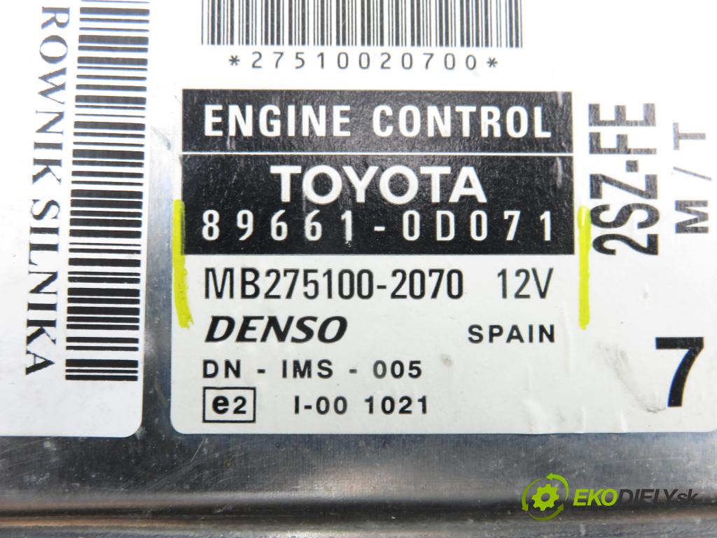 TOYOTA YARIS (_P1_) HB 2005 64,00 1.3 (SCP12_) - 2SZ-FE 1298,00 řídící jednotka motora MB2751002070 ; 896610D071