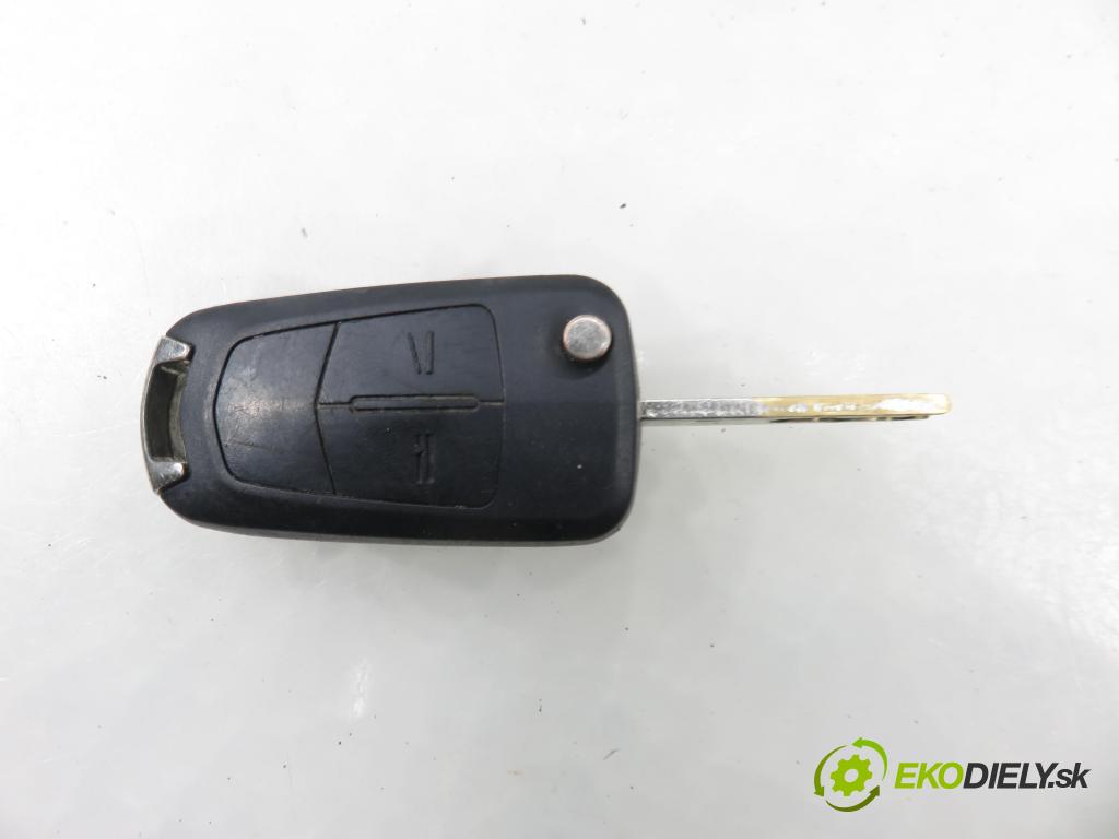OPEL VECTRA C (Z02) SEDAN 2006 88,00 1.9 CDTI 8V 120 - Z 19 DT 1910,00 PAKA/ŘAZENÍ/SADA: 13204146UY