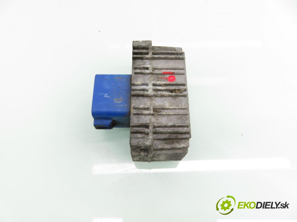 SUZUKI SWIFT III (MZ, EZ) HB 2007 51,00 1.3 DDiS (RS 413D) 69 - Z13DT 1248,00 RELÉ: SWIEC: 553533011 ; 512299014B