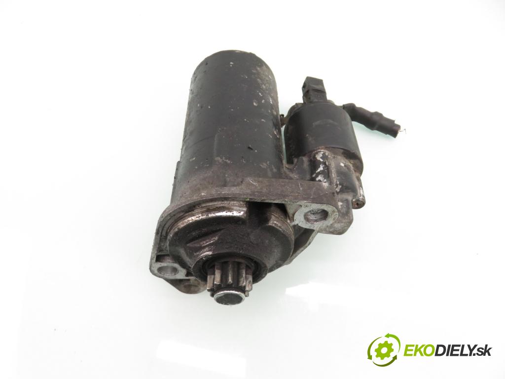 TOYOTA YARIS (_P1_) HB 2005 64,00 1.3 (SCP12_) - 2SZ-FE 1298,00 startér 020911023F ; 0001121006 ; 0001121007 (Startér)