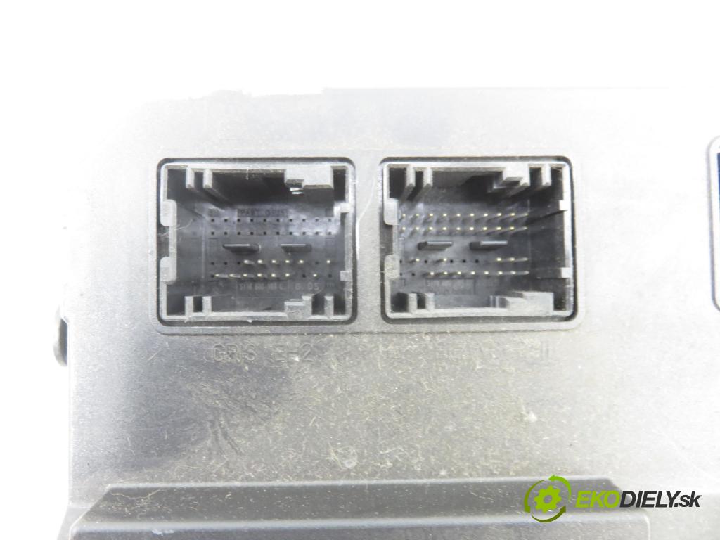 CITROEN C3 I (FC_) HB 2005 54,00 1.4 i - KFV (TU3JP) 1360,00 MODUL BSI 9653667380 ; S118085200L